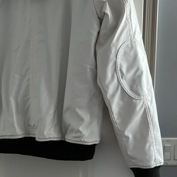 Bomber jacket - Picture 9 of 14